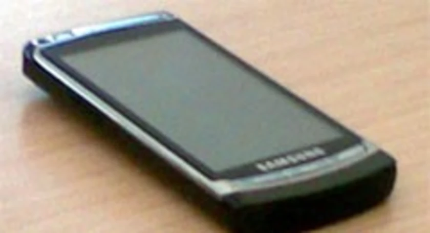 Samsung i8910 acme