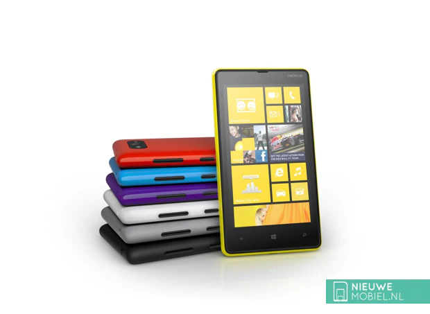 Nokia Lumia 820