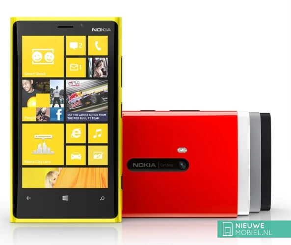 Nokia Lumia 920 with PureView