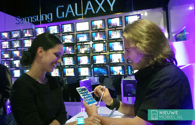 Samsung verwacht recordwinst, HTC juist verlies