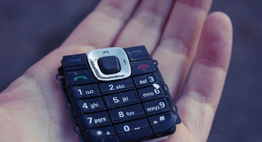 Phone keypad