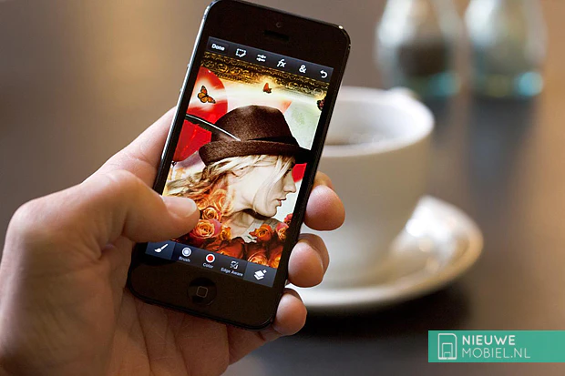 Adobe brengt Photoshop Touch uit voor Android en iPhone