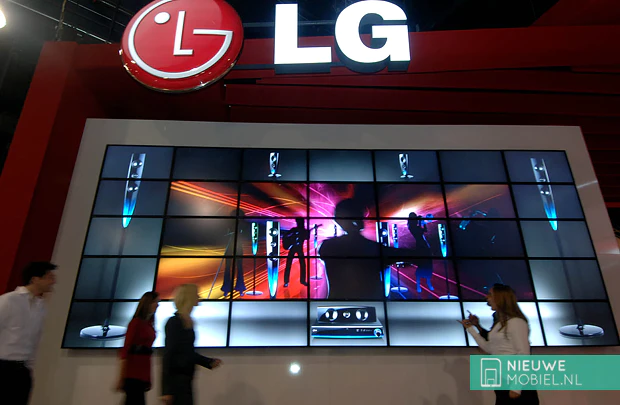 LG wall