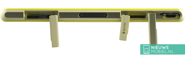 Sony Xperia Z1 Compact covers open