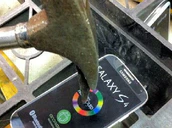 Samsung Galaxy S4 Counterfeit Hamer Stuttgarter Nachrichten