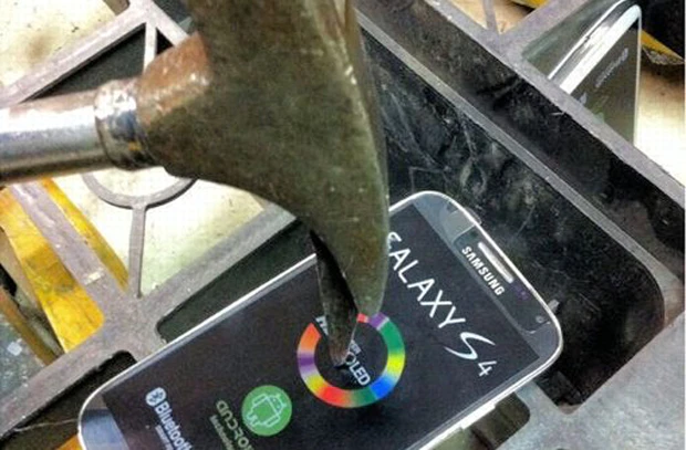 Duitsland onderschept lading namaak Samsung Galaxy S4’s