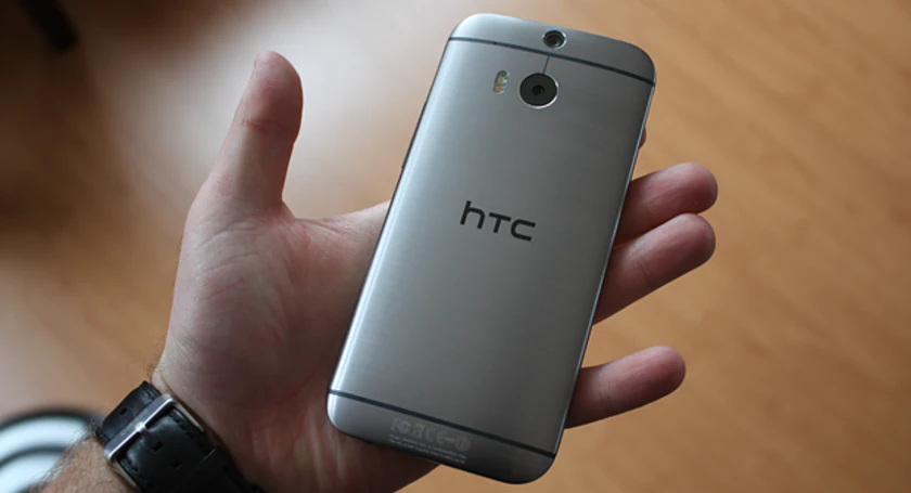 Htc one m8 in hands2