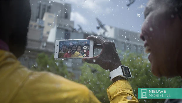 Sony Xperia Z3+ rain