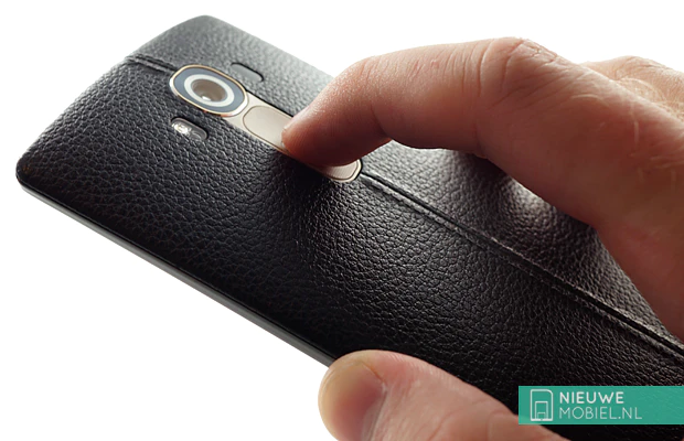 LG G4 rear