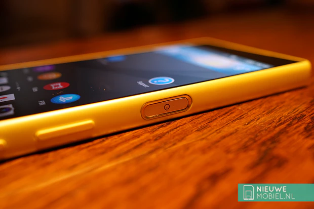Sony Xperia Z5 Compact fingerprint scanner