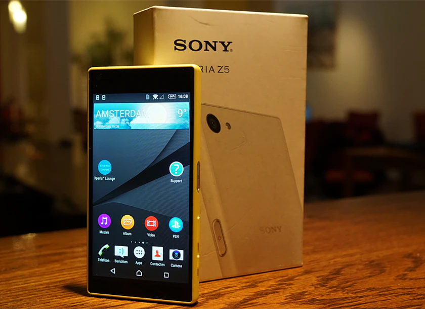 Sony Xperia Z5 Compact Unboxing