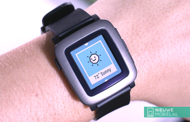 Pebble Time hands on