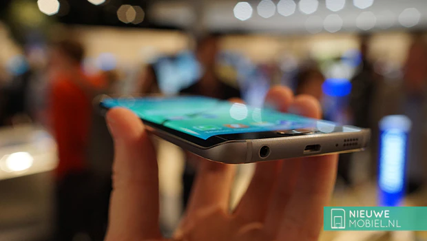 Samsung Galaxy S6 edge curve