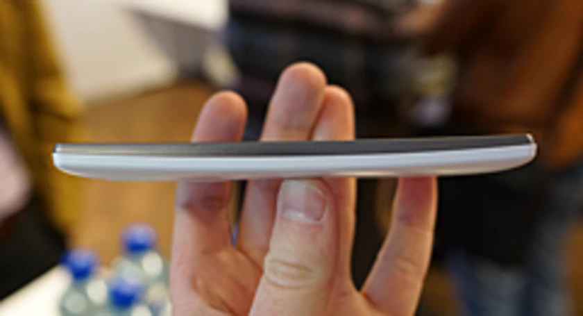 Lg spirit side curve