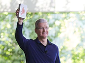 Miljard Iphones Tim Cook