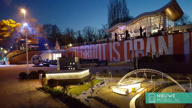 Samsung Galaxy S6 edge sample #2 Samsung Galaxy S6 edge sample #2