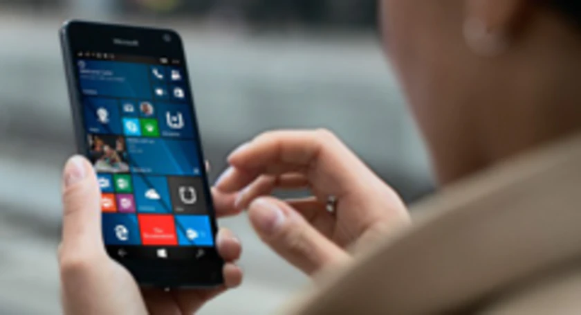 Microsoft lumia 650 zwart handson