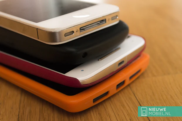 Hoe verslaafd zijn we aan onze smartphone? Hoe verslaafd zijn we aan onze smartphone?