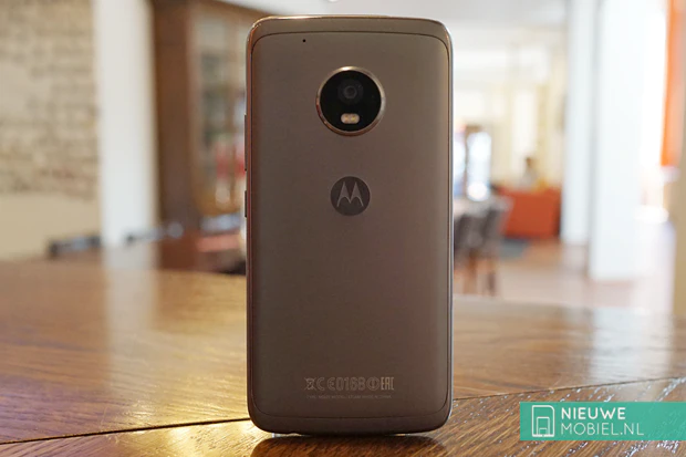 Motorola Moto G5 Plus achterzijde Motorola Moto G5 Plus achterkant