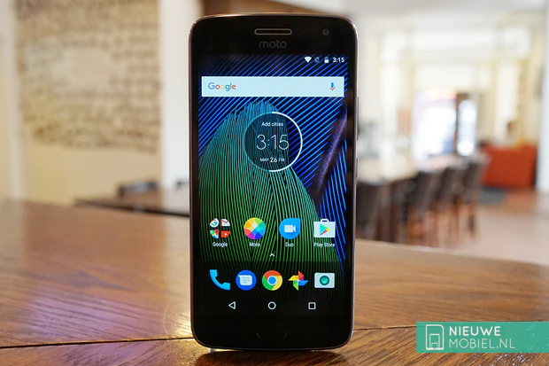 Motorola Moto G5 Plus voorzijde Motorola Moto G5 Plus voorkant
