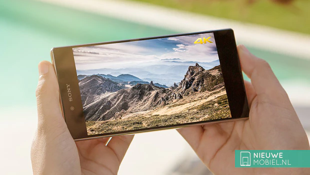 Sony Xperia 4K scherm