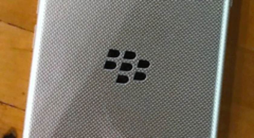 Bb merah putih crackberry