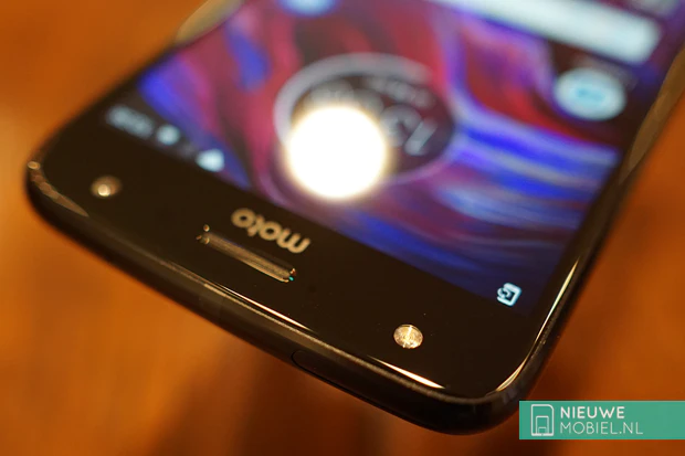 Motorola Moto X4 selfieflash Motorola Moto X4 selfieflash