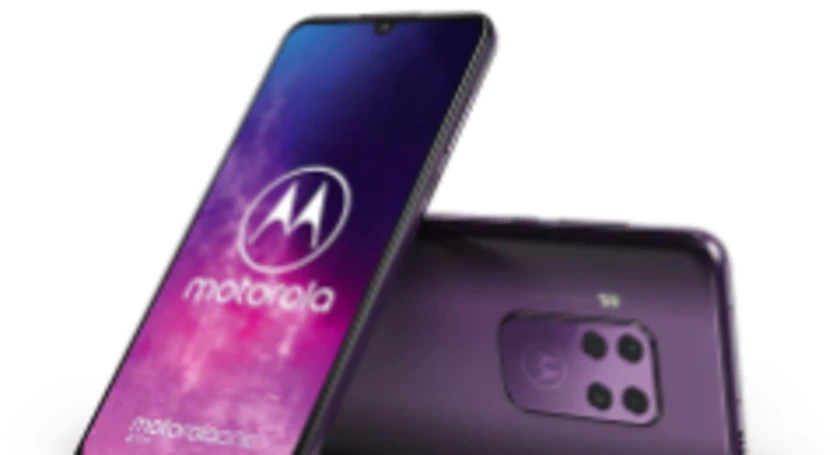 Moto one zoom