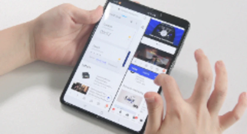 Galaxy fold in hand