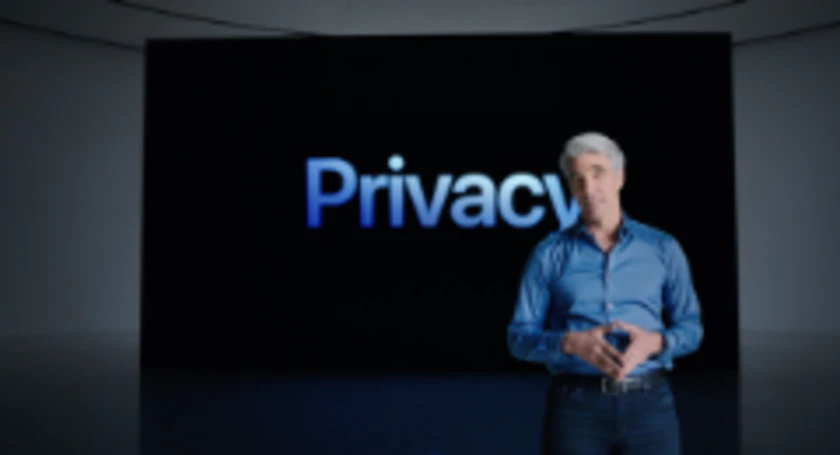 Apple demands privacy