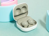 Galaxy Buds2 Lifestyle