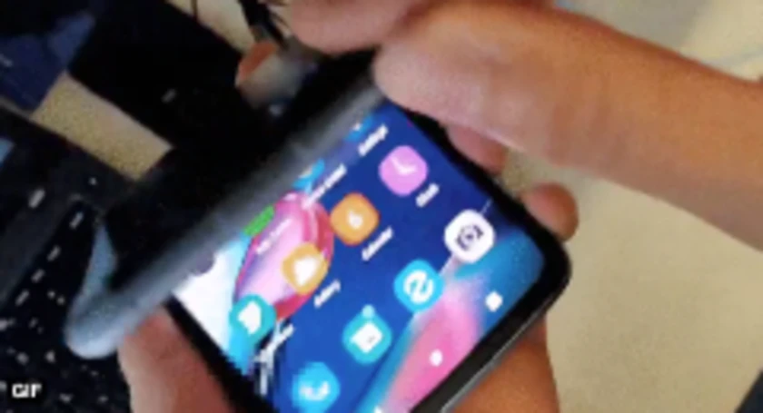 Motorola razr 3 maven evleaks