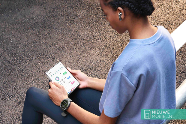 Woman looking at unfolede Samsung Galaxy Z Fold 6