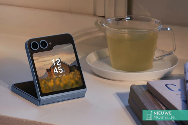 Samsung Galaxy Z Flip 6 during rainy day