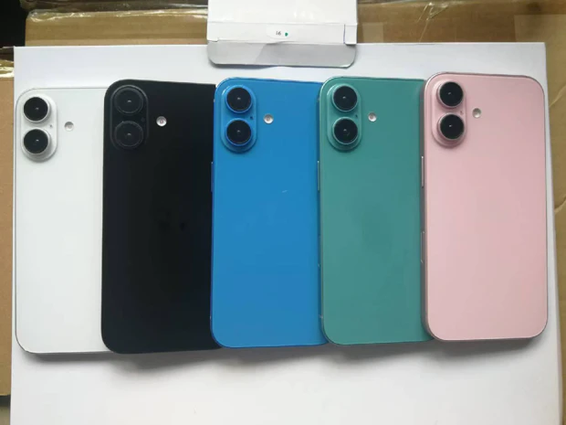 Apple iPhone 16 dummys showing five different colors