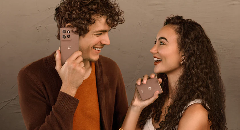 Motorola pantone mocha mousse razr50 edge50neo