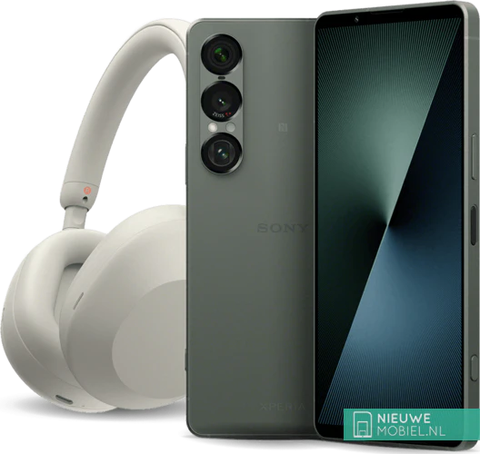 Sony Xperia 1 VII in Moss Green with Sony WH-1000XM5