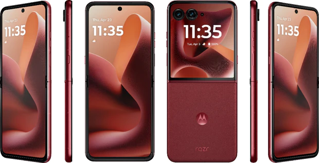 Motorola razr 60 Ultra opened in Rio Red color