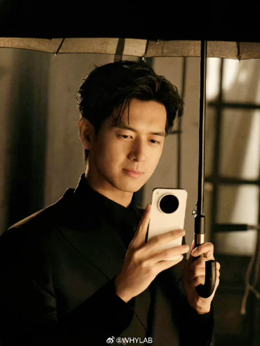 Oppo Find X8s hands-on picture