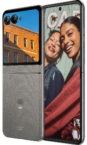 Motorola razr 70 in Hämatitgrau mit Textiloberfläche und Doppelkameraeinheit