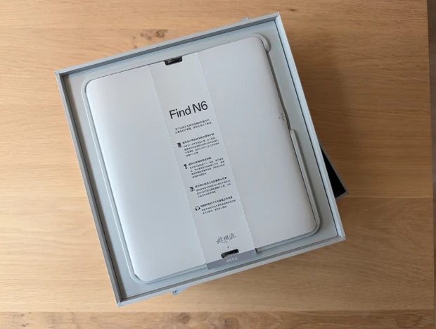 Oppo Find N6 with retailbox