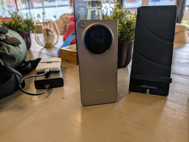 Oppo Find N6 with retailbox