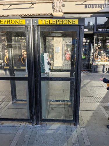 Voorbeeldfoto's geschoten met de camera van de Xiaomi 18 Pro