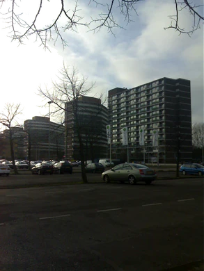 1200x1600 buiten nacht