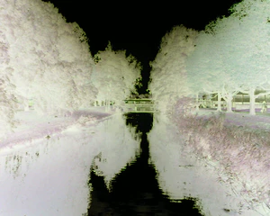 1280x1024 effect negative