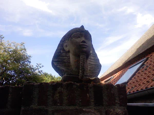 1600x1200 b right side ness 2