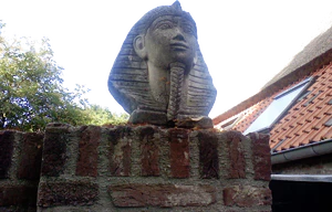 1600x1200 b right side ness 3