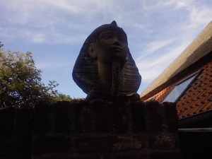 1600x1200 b right side ness Plus1