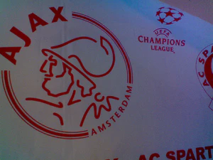 1600x1200 diverse 09