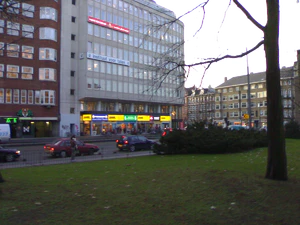 1600x1200 n70 comparison 1